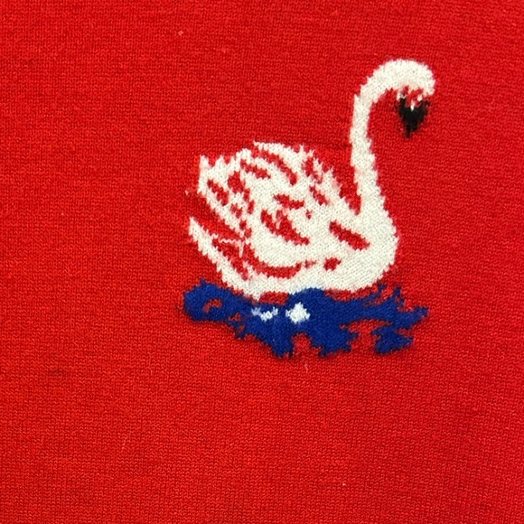 Red Swan Tunic Sweater, Sz M - Picture 3 of 6